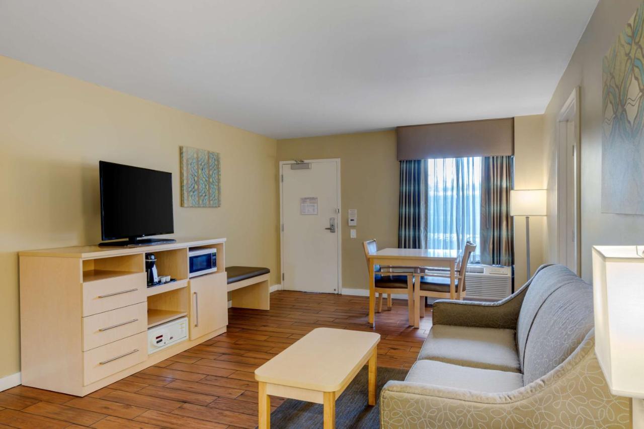 Best Western Plus South Coast Inn Goleta Zewnętrze zdjęcie