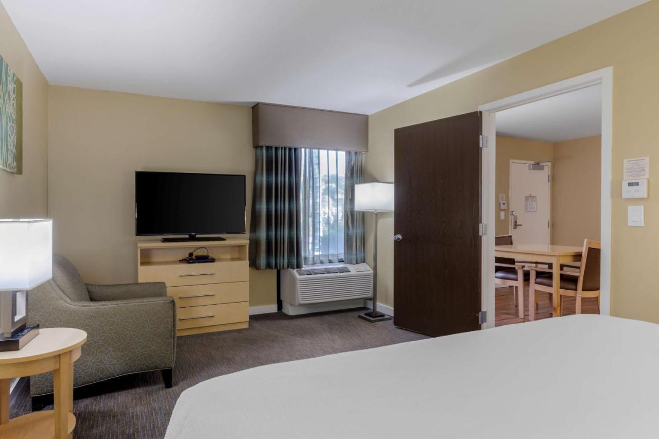 Best Western Plus South Coast Inn Goleta Zewnętrze zdjęcie