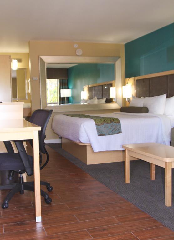 Best Western Plus South Coast Inn Goleta Pokój zdjęcie
